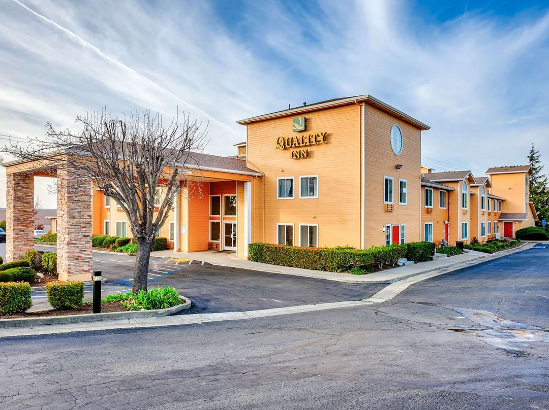 Quality Inn near Six Flags Discovery Kingdom-Napa Valley主图