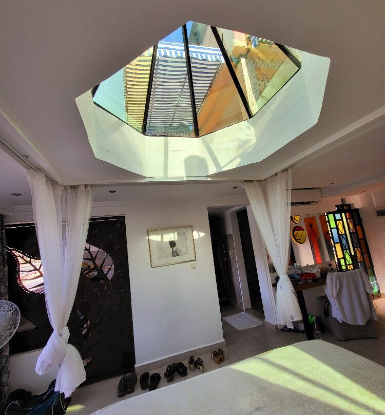 恩加拉小屋主图