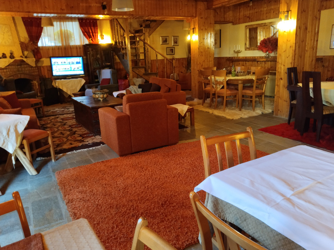 Guesthouse Alexandra主图