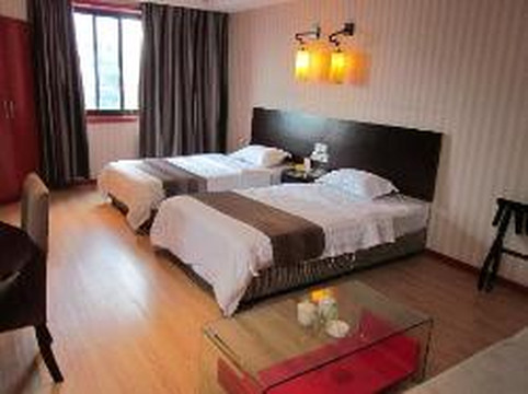 风尚天骄酒店(成都宽窄巷子骡马市地铁站店)主图