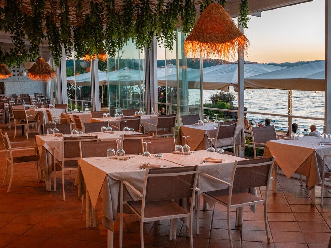 Anguillara Sabazia餐馆和美食-La Caletta Ristorante Sul Lago