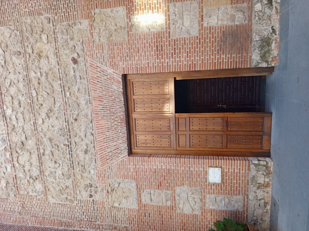 Parroquia Santa María la Blanca-艾科坎必去景点