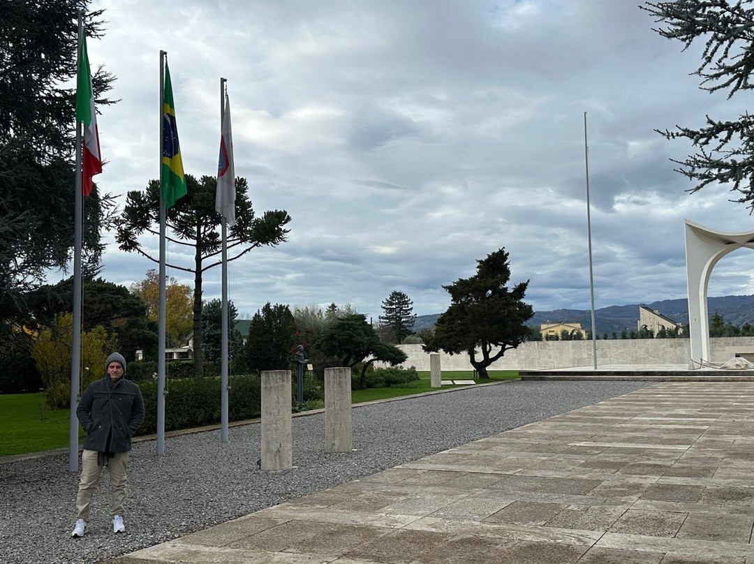 Monumento Votivo Militare Brasiliano-皮斯托亚必去景点