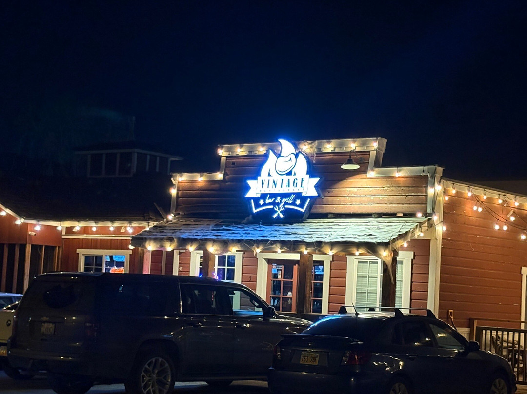 Vintage Bar And Grill