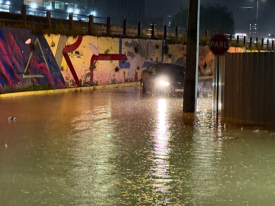 Tri Hotel Premium Itapema主图