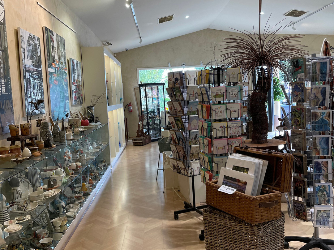 Town & Country Gallery-Yarragon必去景点