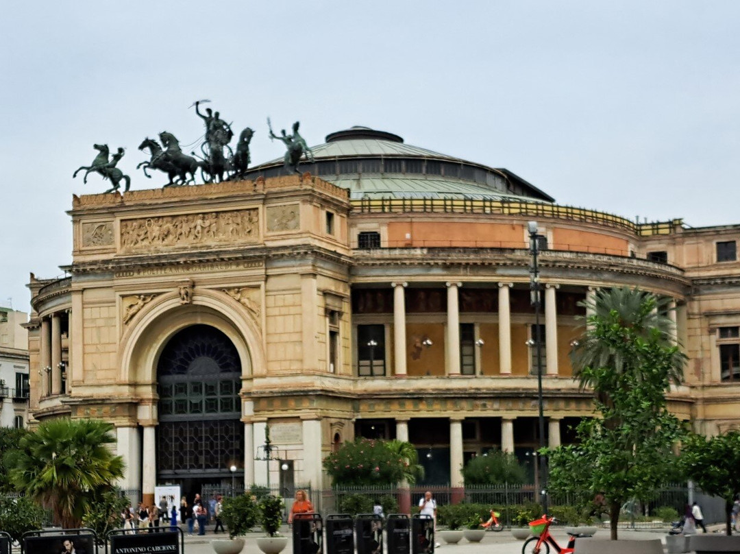 Teatro Politeama Garibaldi-巴勒莫必去景点