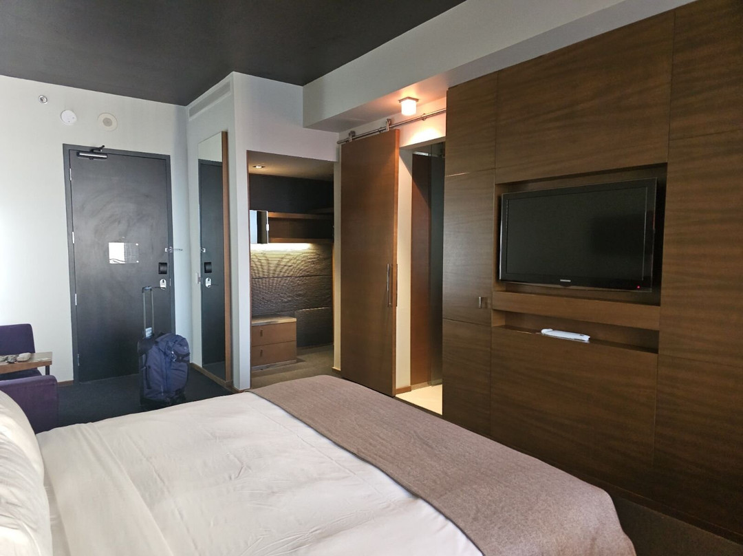 卡尔加里吉门酒店主图