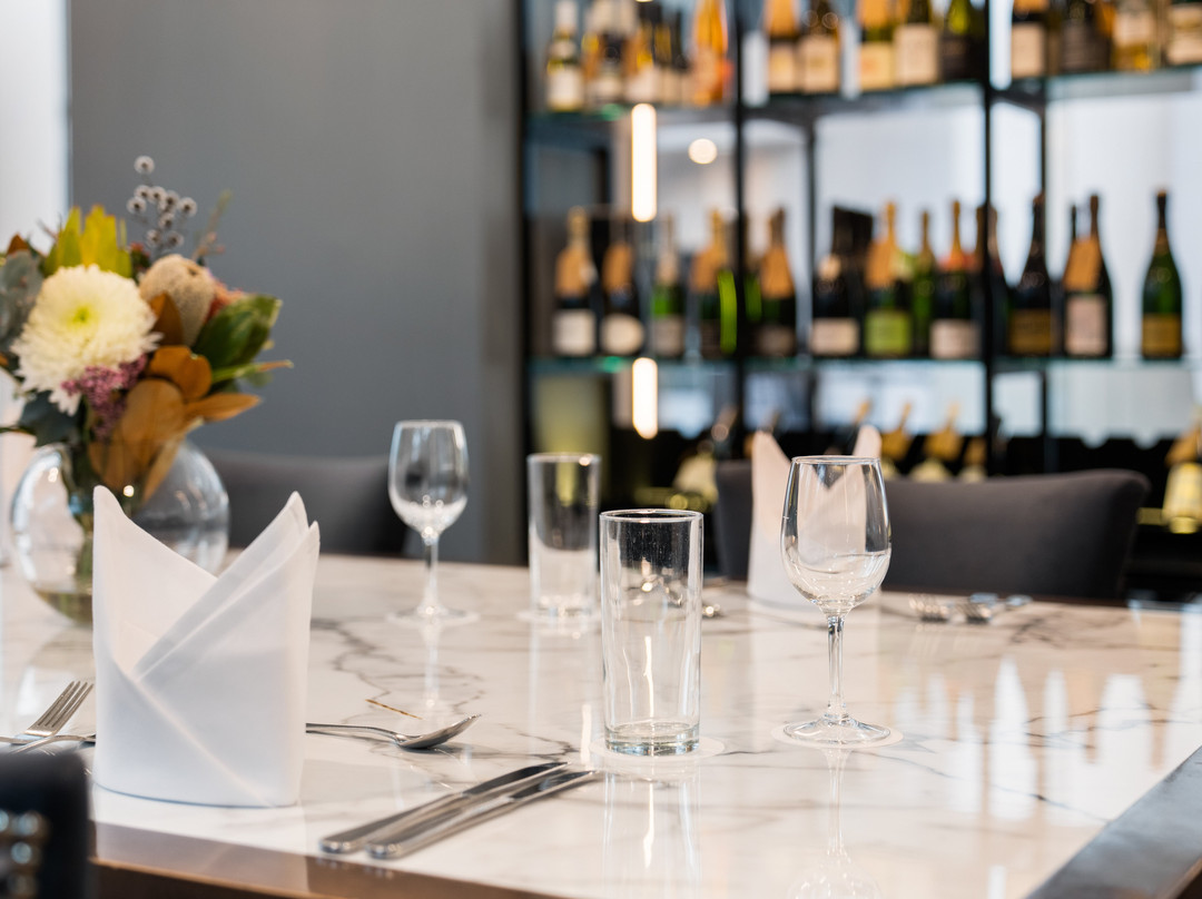 冲浪者天堂皇冠假日酒店主图