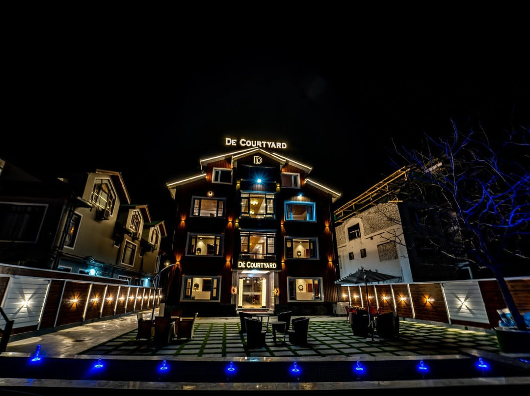 De Courtyard Pahalgam