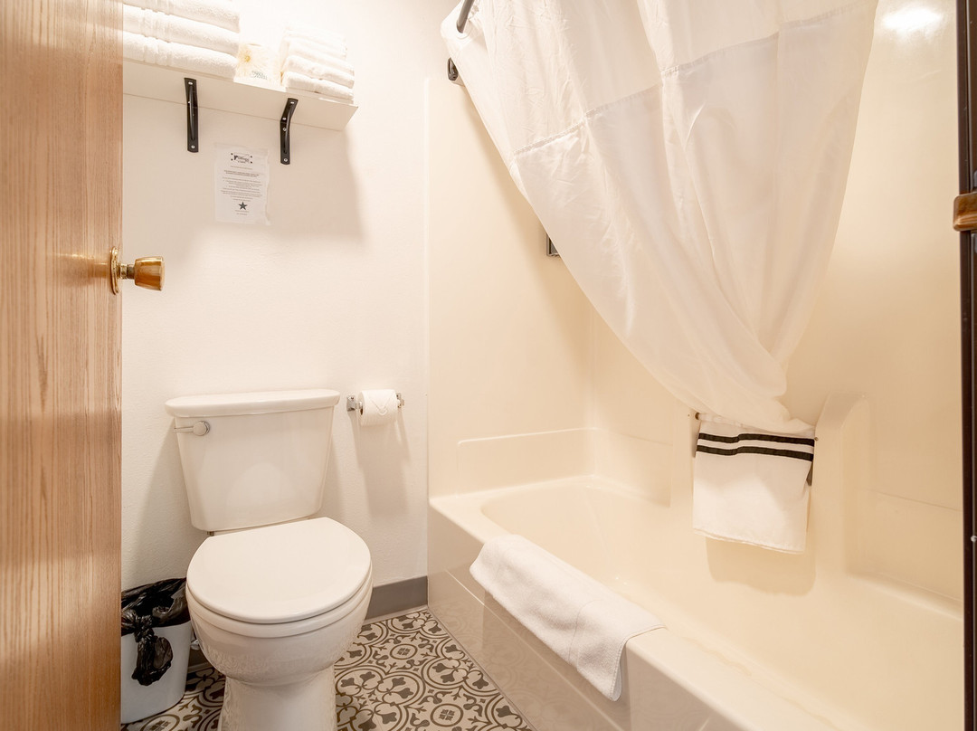 Hansen Inn & Cabins主图