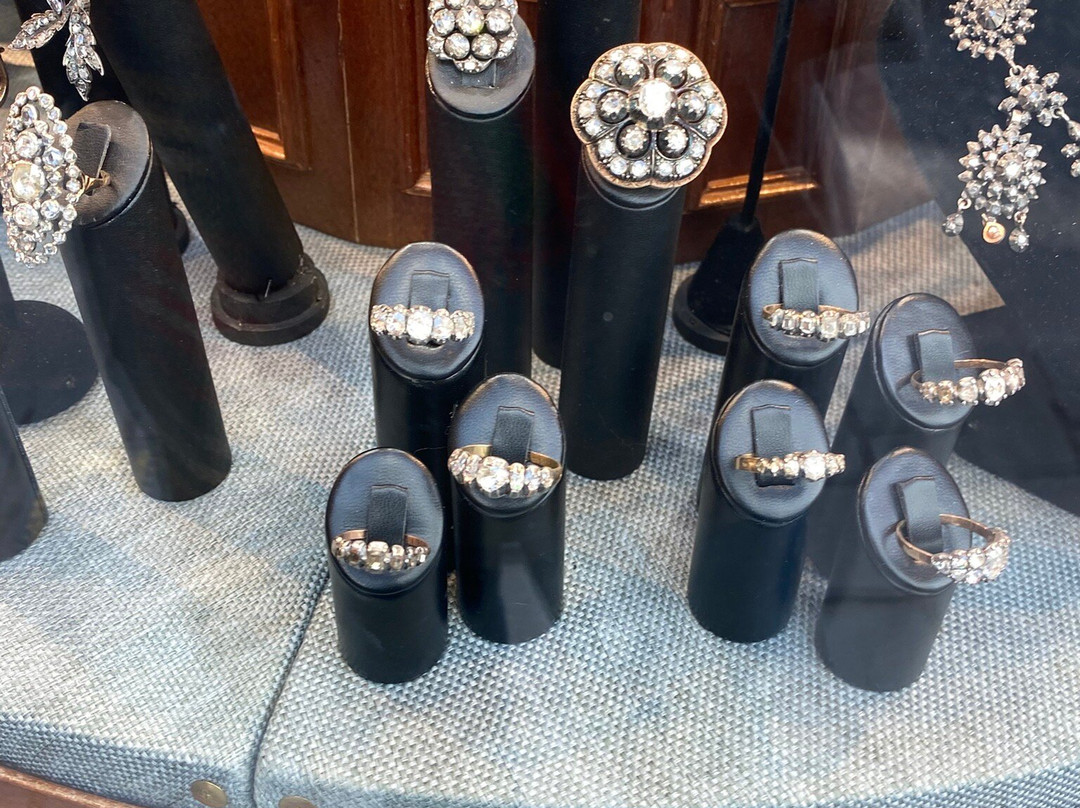Adin Antique Jewellery-安特卫普必去景点