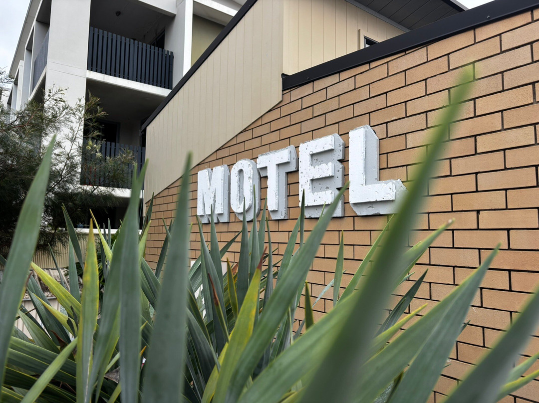 The Mysa Motel主图