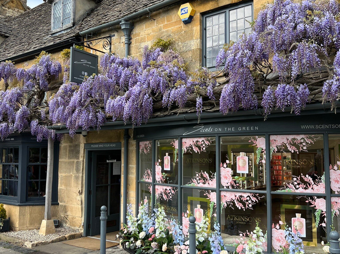 Cotswold Executive Cabs-百老汇必去景点