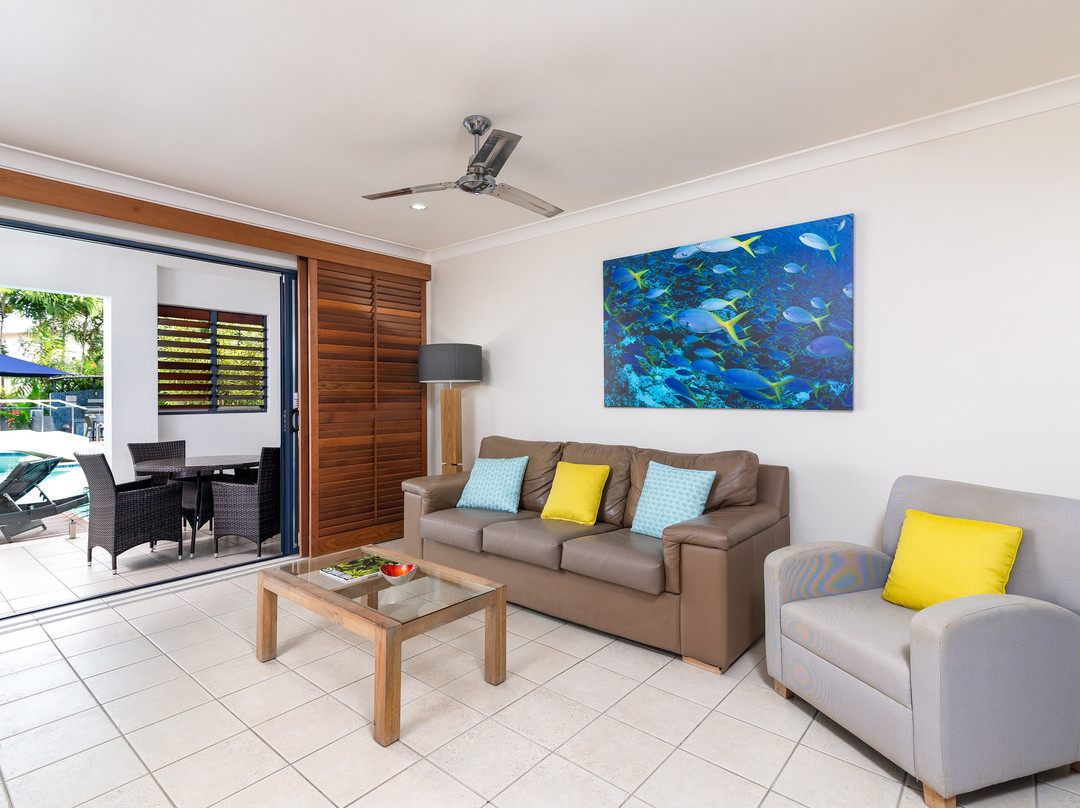 里迪安道格拉斯港酒店主图