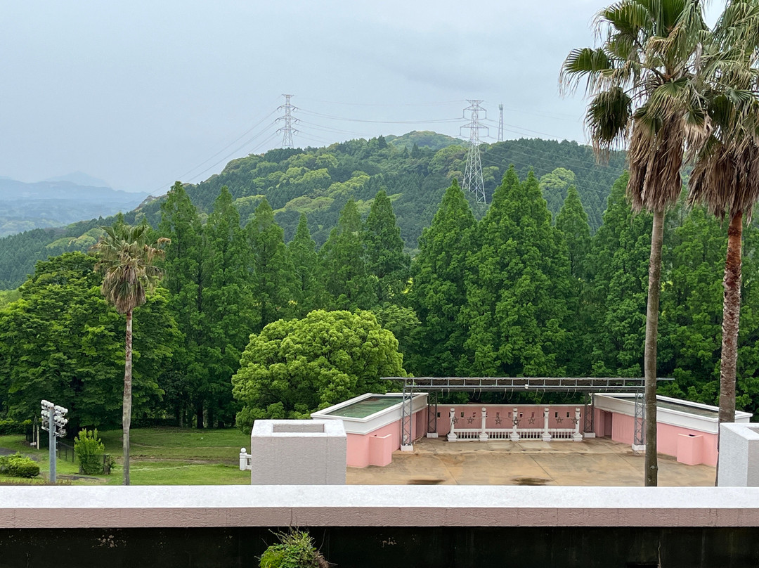 圣奇亚温泉度假酒店主图