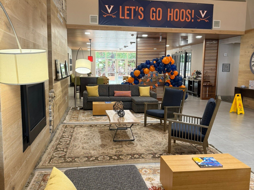 Country Inn & Suites by Radisson, Charlottesville-UVA, VA主图