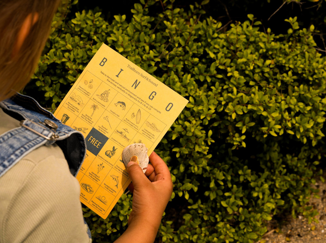 偷渡船海滩渡假村主图