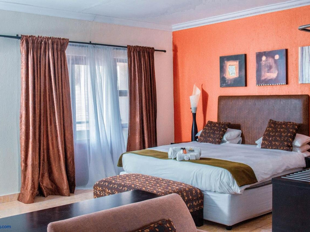 Coyotes Hotel and Conference Centre