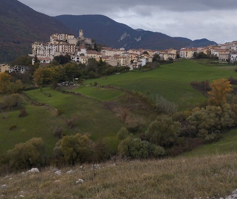 Borgo di Roccacinquemiglia-Castel di Sangro必去景点