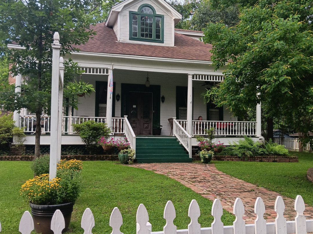 White Oak Manor Bed and Breakfast主图