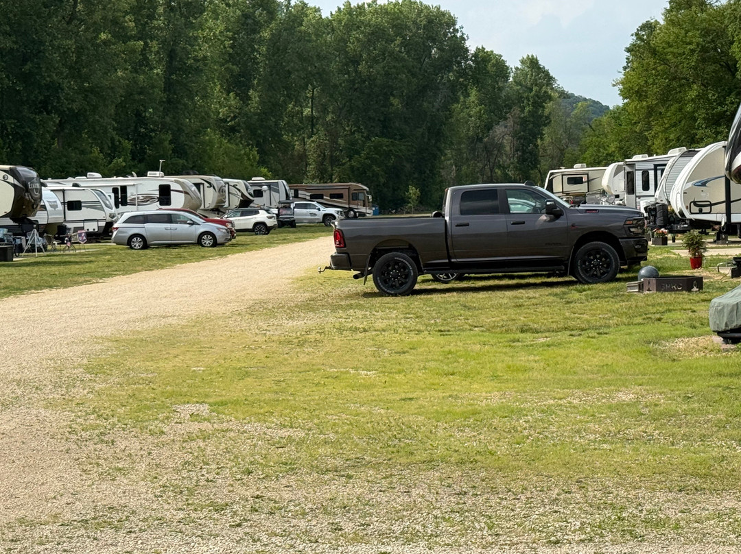 Great River Road RV Campground