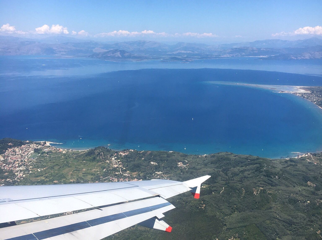 Ninos On The Beach Hotel主图