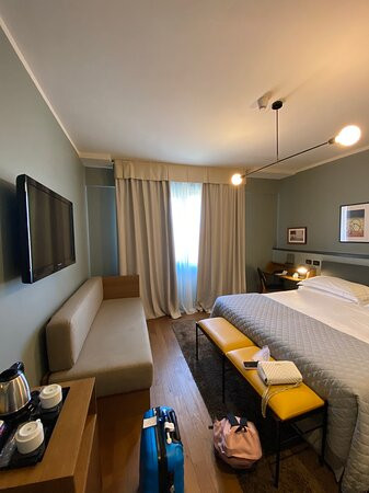 外交官酒店主图