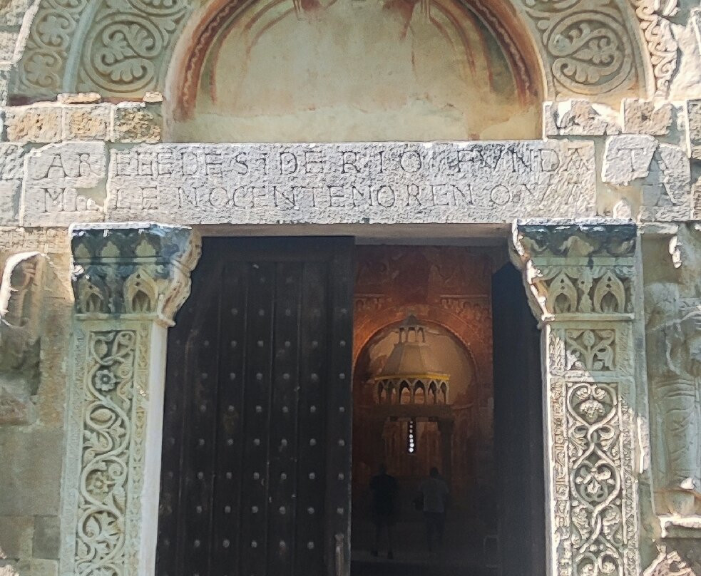 Chiesa di San Pietro ad Oratorium-Capestrano必去景点