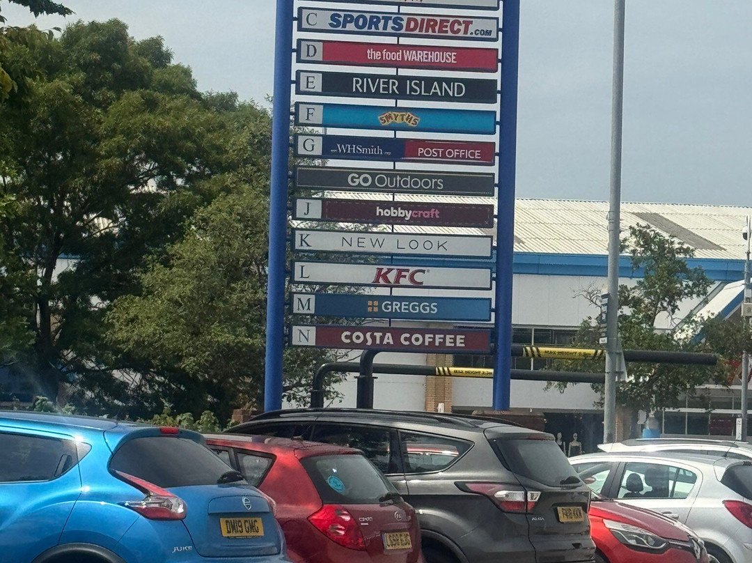 Ventura Retail Park-塔姆沃思必去景点