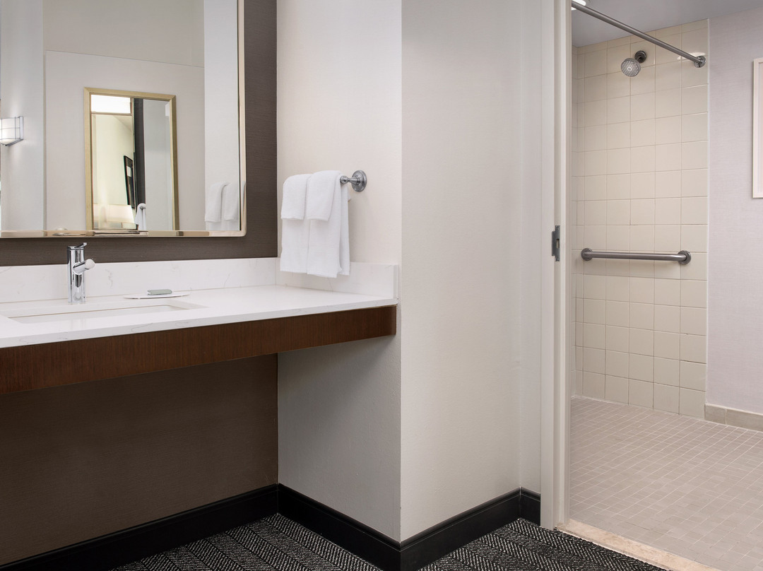 Courtyard by Marriott Jacksonville Flagler Center主图