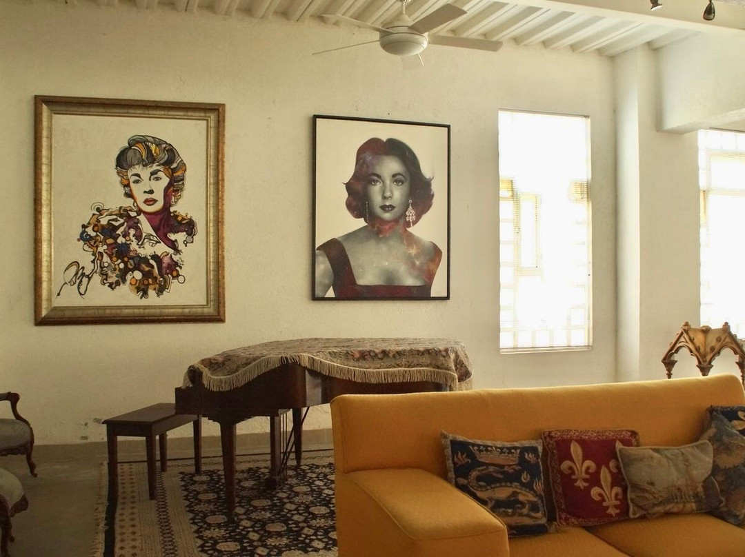 Zabika Art & Gallery-奎尔纳瓦卡必去景点