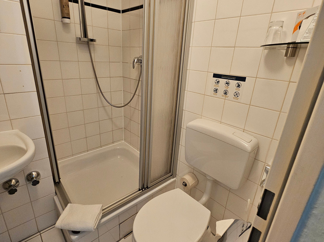 索菲霍夫酒店主图