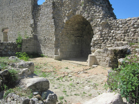 Moustier-Ventadour旅游攻略图片