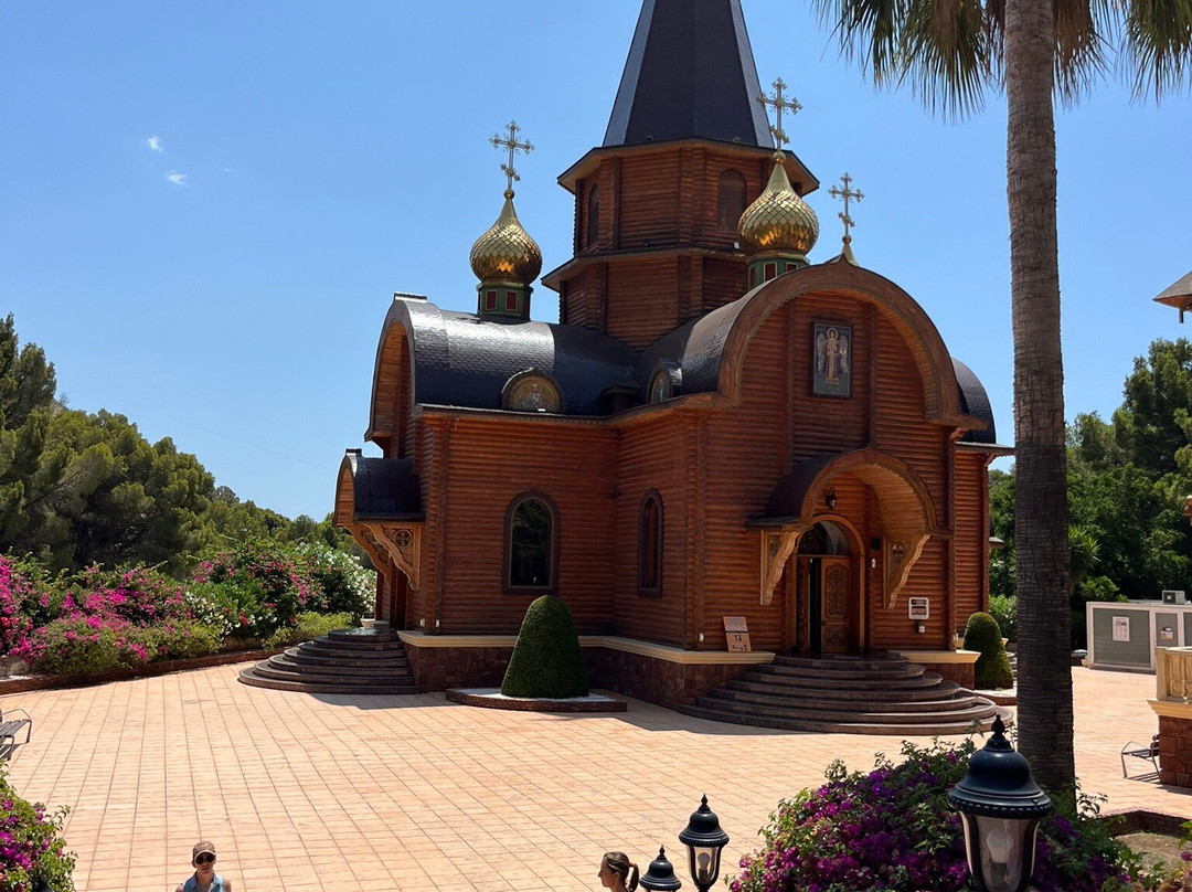 Iglesia Ortodoxa Rusa San Miguel Arcangel-阿尔特阿必去景点