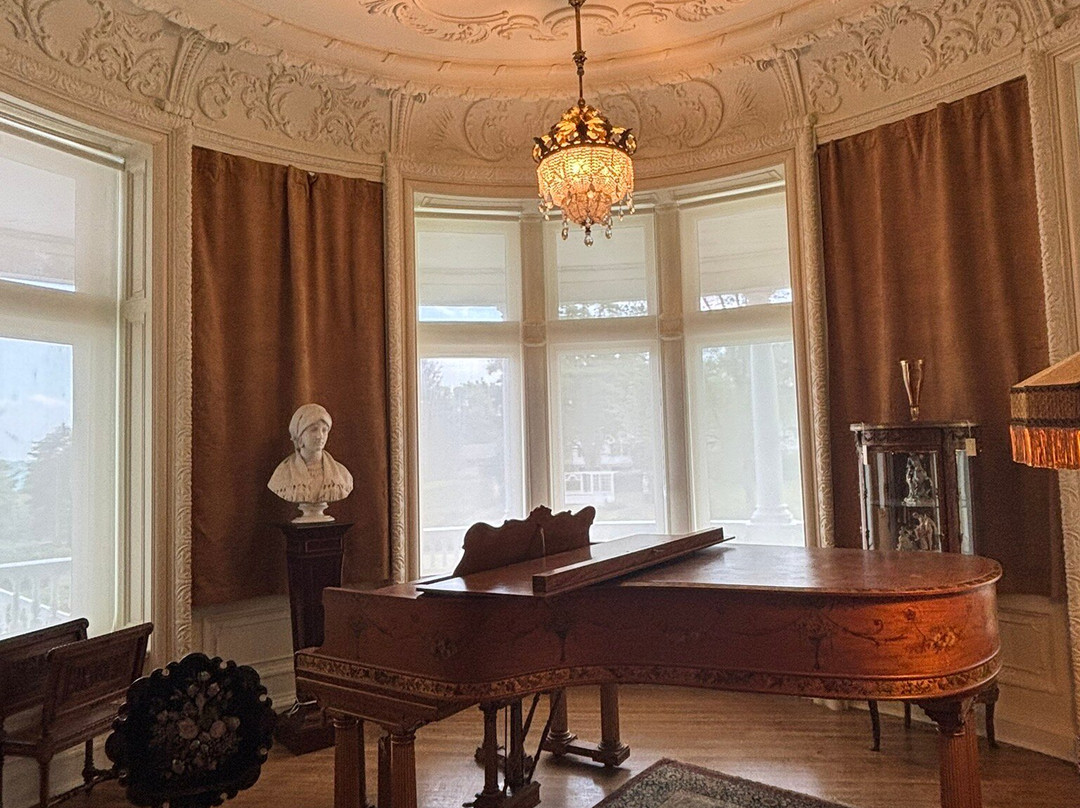 Fulford Place-布罗克维尔必去景点