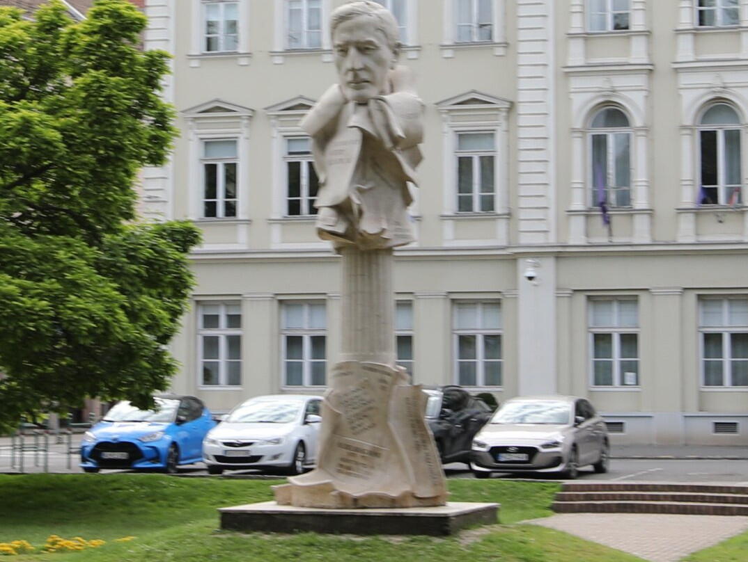 Statue of Kuno Klebelsberg-塞格德必去景点