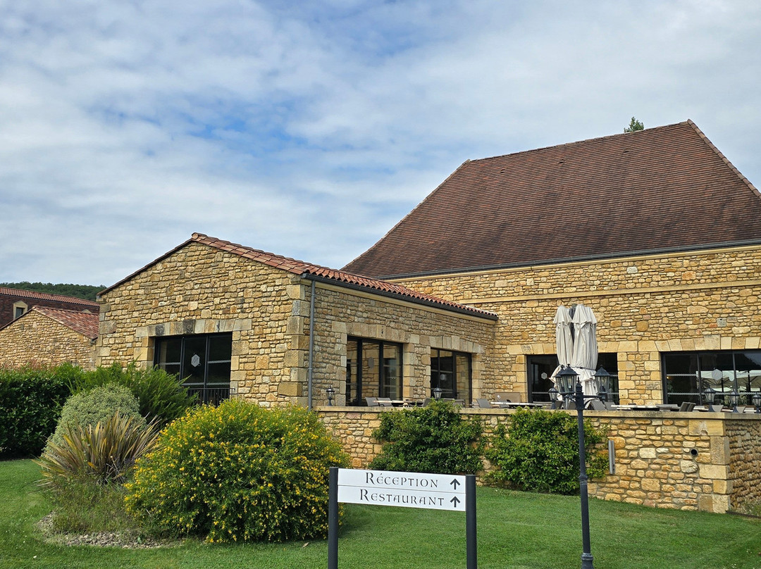 雷德庞当斯德蒙雷库酒店主图