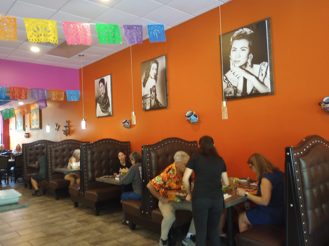 4 Queens Mexican Grill