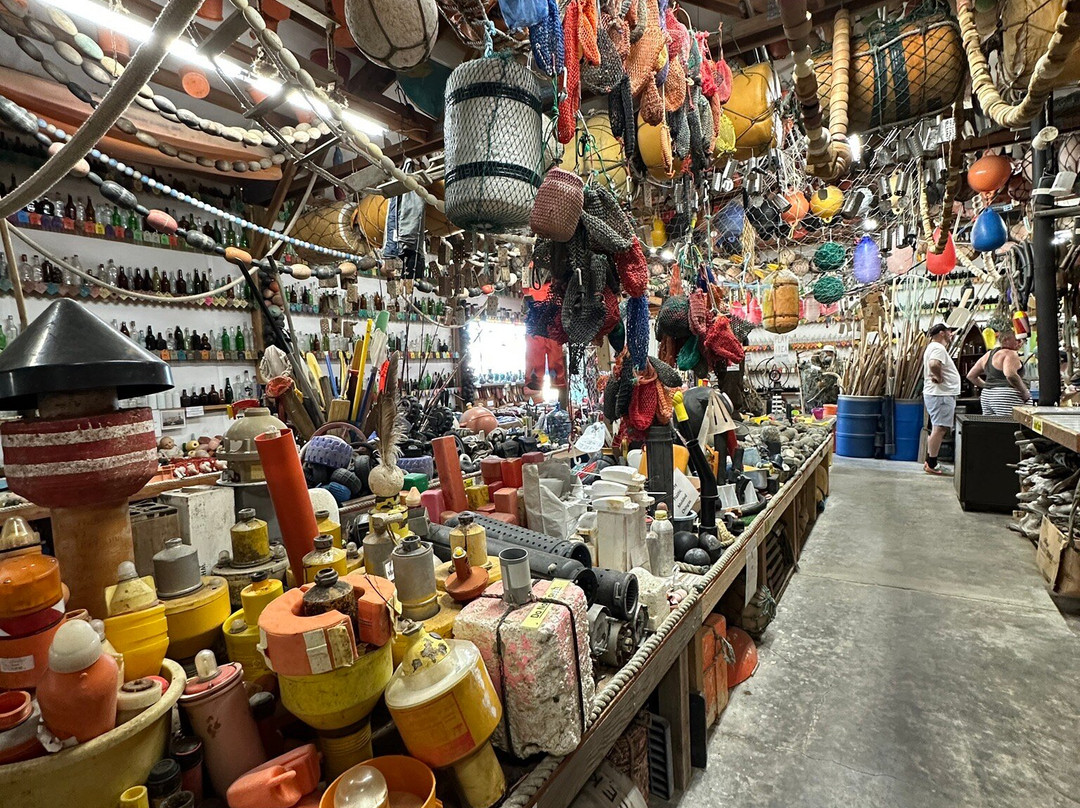 John's Beachcombing Museum-福克斯必去景点