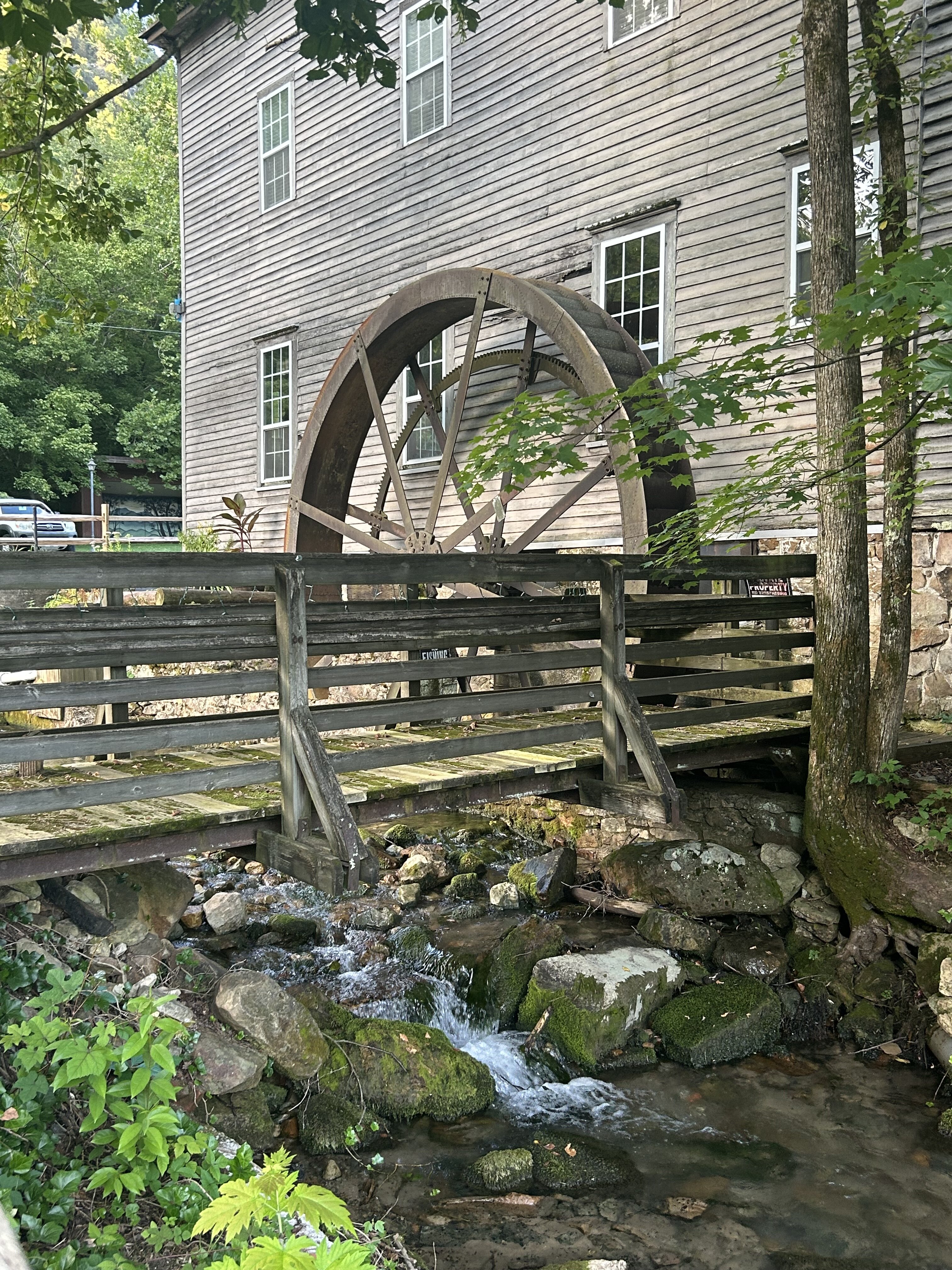 The Olde Mill Inn Bed & Breakfast-浴室