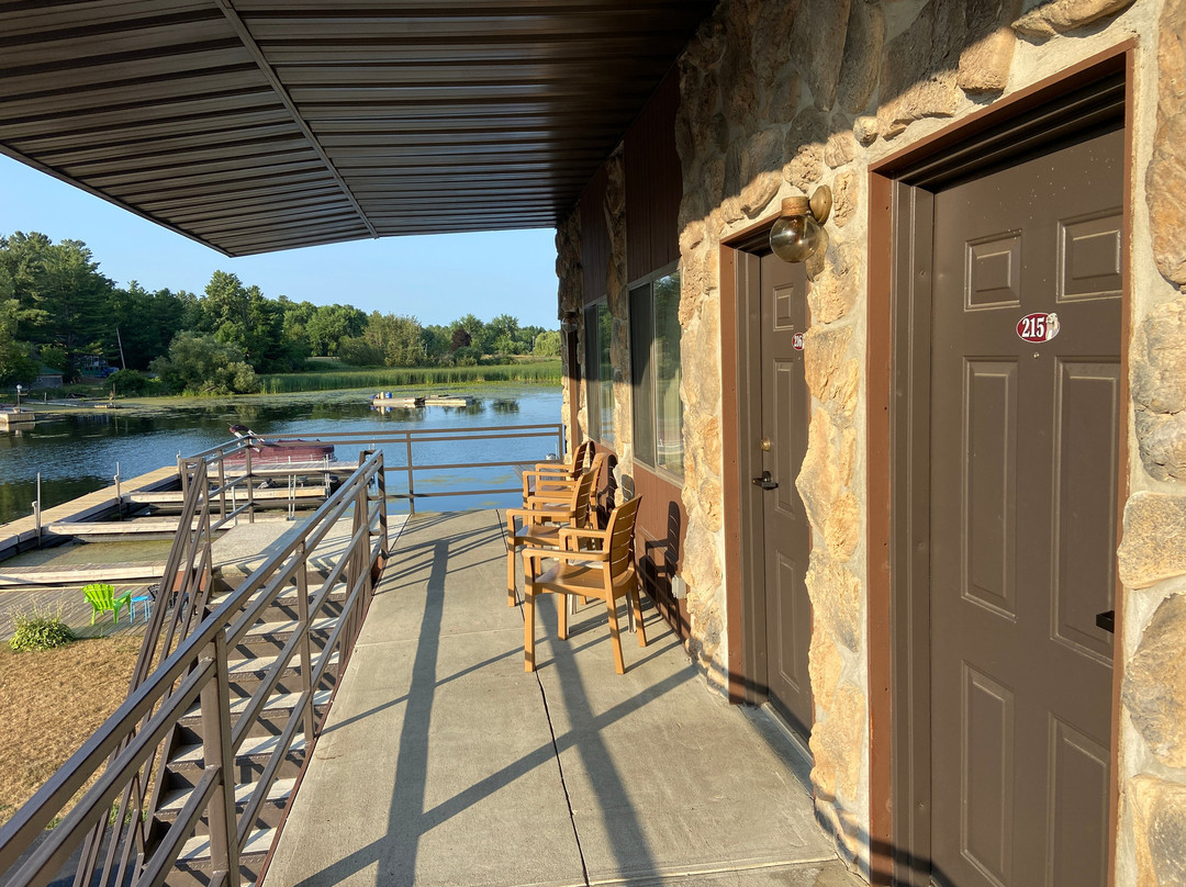 Otter Creek Inn主图