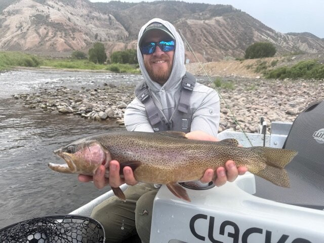 Trout Trickers-韦尔必去景点