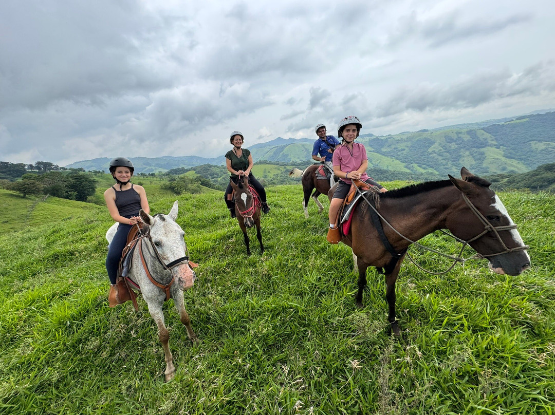 La Piedra Del Indio Waterfalls-Tilaran必去景点