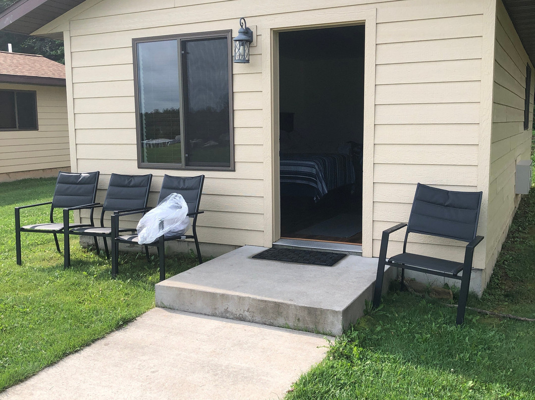 Holiday Shores Campground & Resort主图