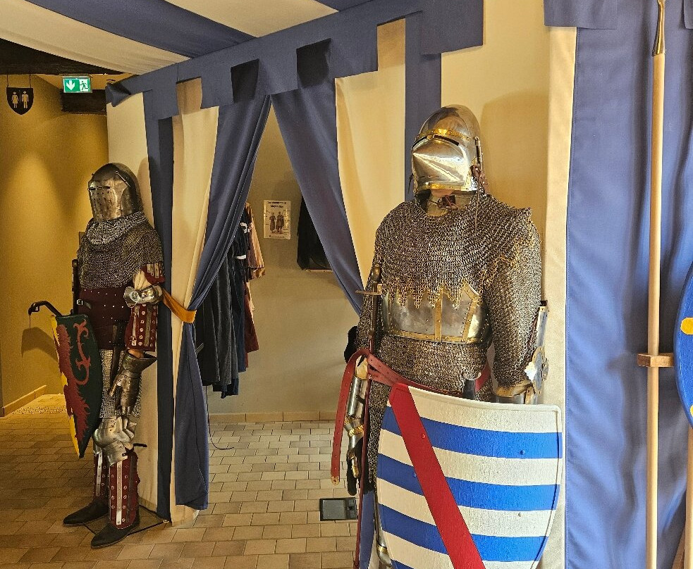 Château de Monts-sur-Guesnes-Monts-sur-Guesnes必去景点