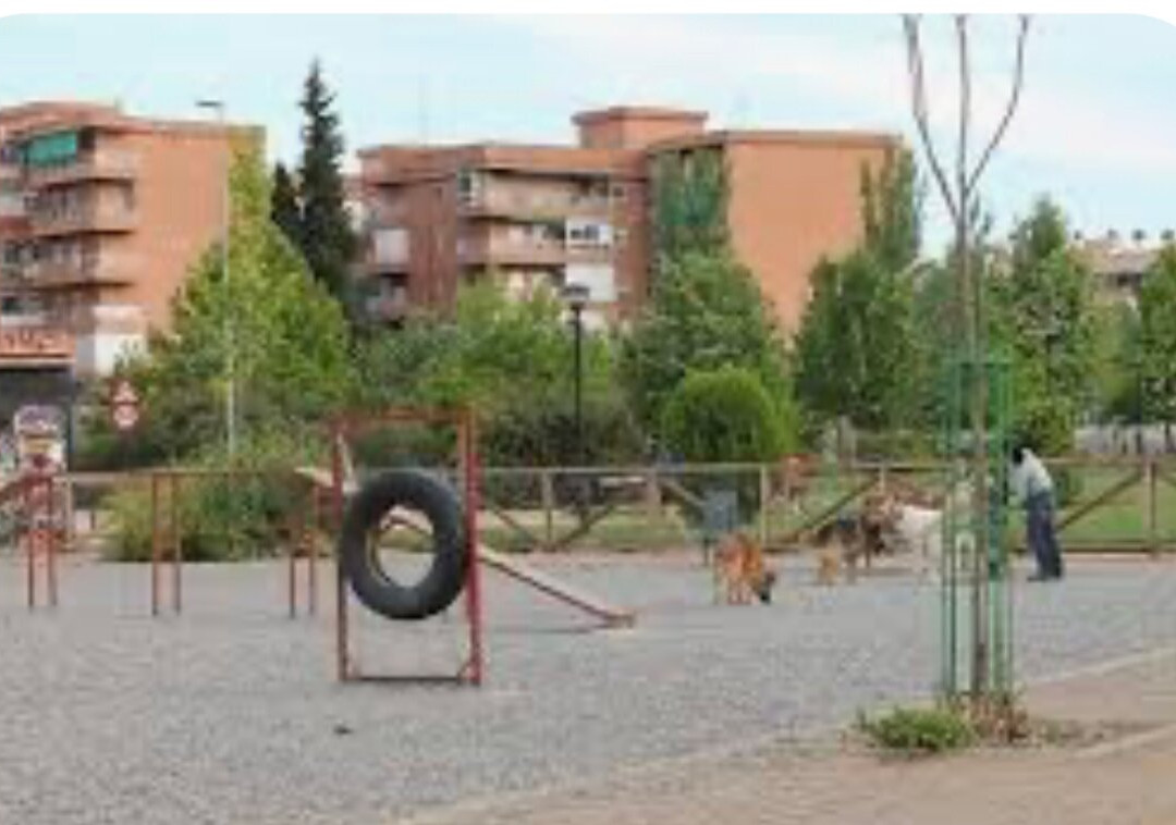 Parque Periodista Tico Medina-格拉纳达必去景点