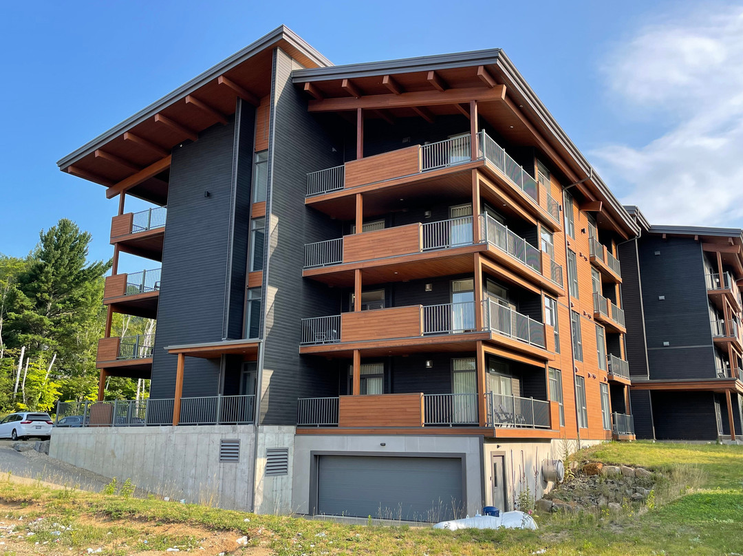 Les Caches De La Grande Pointe主图