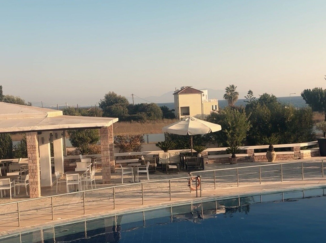 洛里安西罗克斯尼亚酒店主图