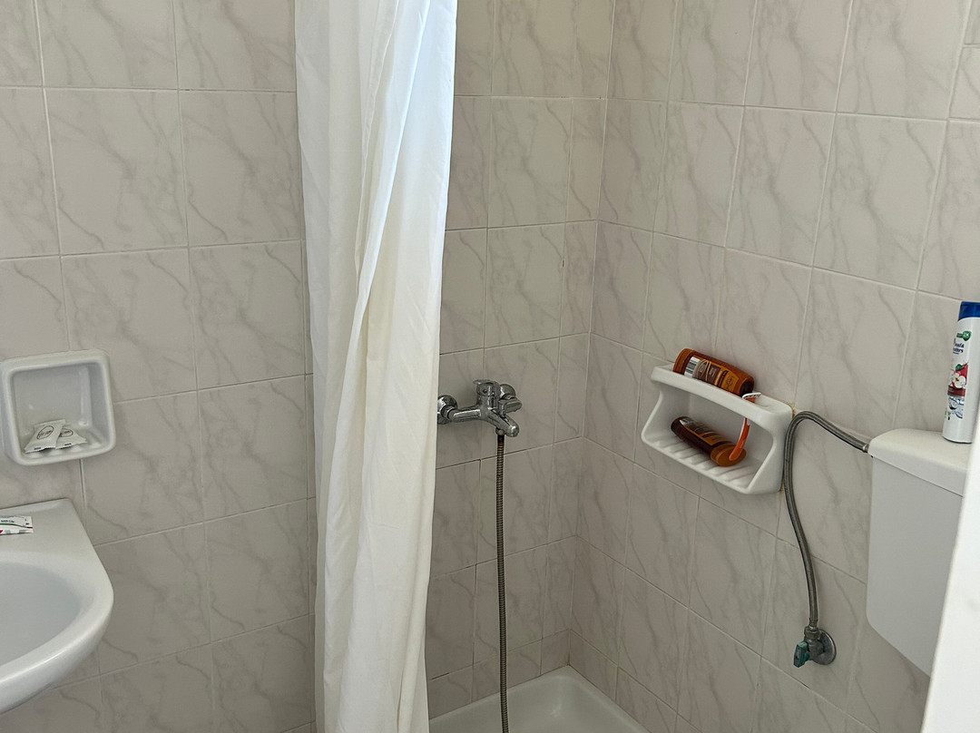 Derekas Studios主图